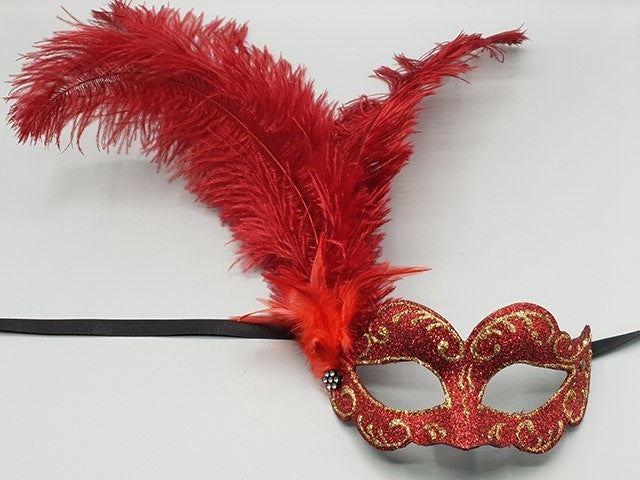 Máscaras de medio rostro con plumas rojas – MaskshopVenice.com